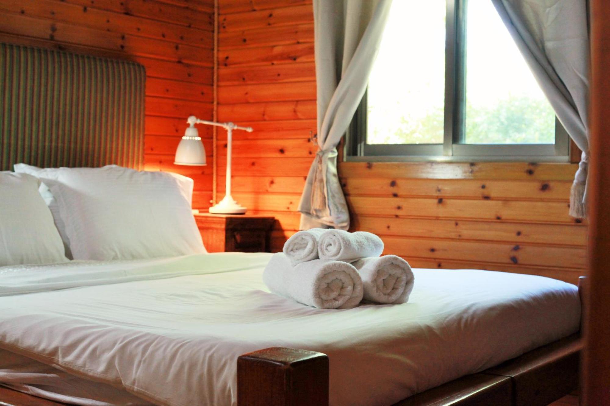Cabin Resort Ramot Exterior photo